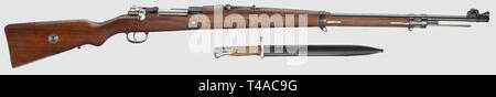 SERVICE WAFFEN, BRASILIEN, Gewehr Modell 1935 mit Bajonett Mauser Oberndorf, Kaliber 7x57, Nummer 6591, Editorial-Use - Nur Stockfoto