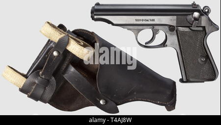 Handfeuerwaffen, Pistolen, Walther PP Pistole, Kaliber 7,65 mm, mit Holster, Additional-Rights - Clearance-Info - Not-Available Stockfoto