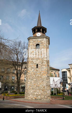 Chaskowo, Bulgarien - April 4, 2019: mittelalterliche Glockenturm in der Mitte der Stadt von Haskovo, Bulgarien Stockfoto