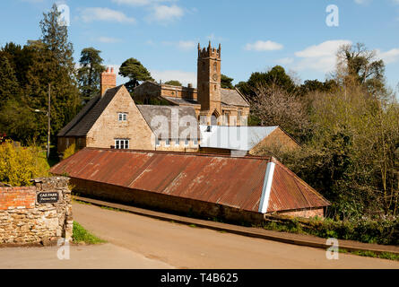 Balscote Dorf und St. Maria Magdalena Kirche, Oxfordshire, England, Großbritannien Stockfoto