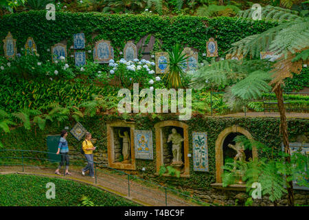 Azulejos, der tropische Garten Monte Palace, Monte, Funchal, Madeira, Portugal Stockfoto