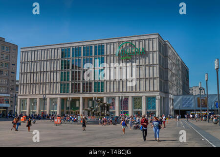 Galeria Kaufhof, Alexanderplatz, Mitte, Berlin, Deutschland Stockfoto