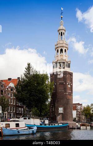 Die Montelbaanstoren Tower, Waalseilandsgracht, Amsterdam, Holland, Niederlande Stockfoto