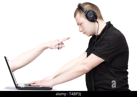 Jemand hat der Benutzer im Internet identifiziert. Kommunikationskonzept Stockfoto