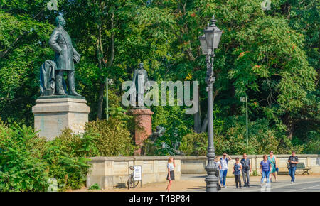 Denkmal Albrecht von Roon, Otto von Bismarck, Grosser Stern, Tiergarten, Mitte, Berlin, Deutschland Stockfoto