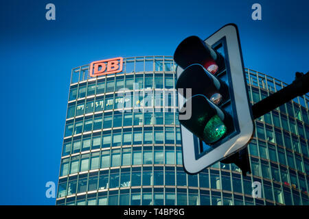 Bahntower, Potsdamer Platz, Tiergarten, Mitte, Berlin, Deutschland Stockfoto