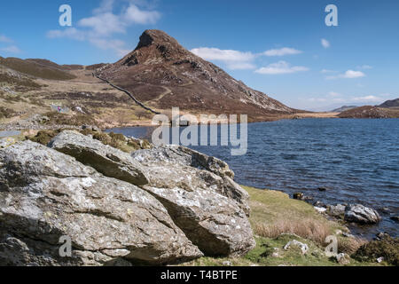 Malerischer Blick auf Cregennan Seen, im südlichen Abschnitt des Snowdonia National Park, Gwynedd, Wales, Großbritannien Stockfoto