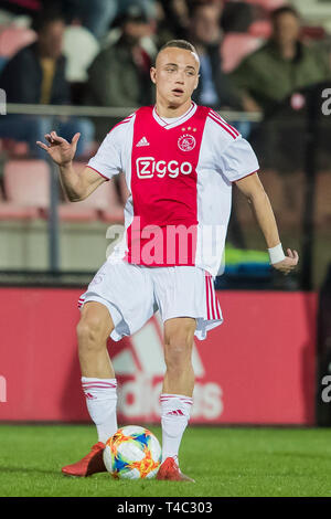 AMSTERDAM, Sportpark De Toekomst, 15-04-2019, Saison 2018 / 2019, Niederländische Keuken Kampioen Divisie. Endergebnis5-2, Jong Ajax-player Noa Lang während des Spiels Jong Ajax-Go Ahead Eagles Stockfoto