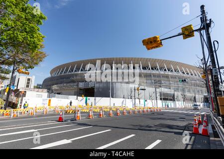 Tokio, Japan. 16 Apr, 2019. Bauarbeiten am neuen National Stadium. Das neue Nationalstadion wird der Schauplatz für Tokio Olympischen und Paralympischen Spiele 2020. Credit: Rodrigo Reyes Marin/LBA/Alamy leben Nachrichten Stockfoto