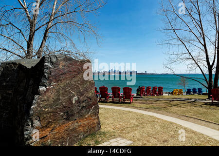 Blick auf die Skyline von Toronto Sheldon Suche Humber Bay. Toronto, Ontario, Kanada 2019 Stockfoto