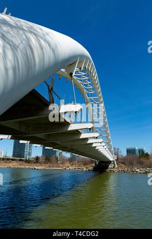 Humber Bay Bogenbrücke. Toronto, Ontario, Kanada 2019 Stockfoto