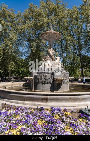 (Fuente del Ángel Caído) Statue des Teufels, Retiro Park, Madrid Stockfoto