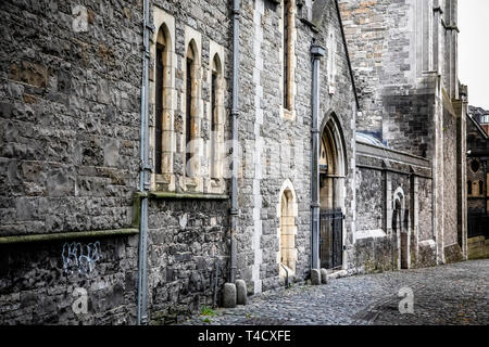 Lane an der Seite des die Christchurch Cathedral, Dublin, Irland Stockfoto