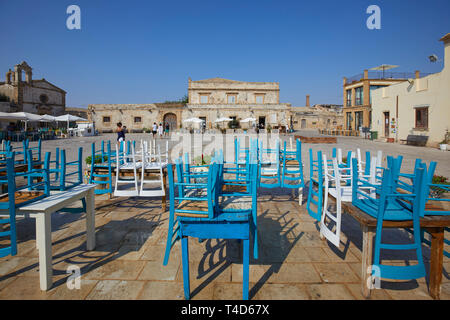 Der Hauptplatz der historischen Ortschaft Marzamemi, Provinz von Syrakus, Sizilien, Italien Stockfoto