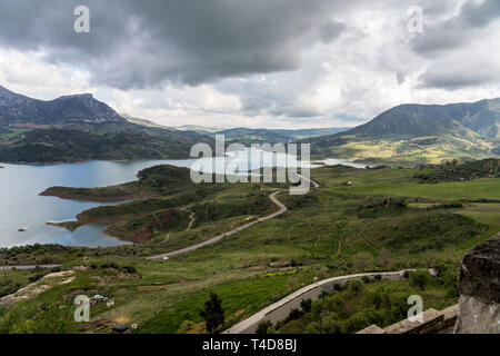 Blue Lake in Zahara de la Sierra, Provinz Cadiz, Andalusien, Spanien. Stockfoto