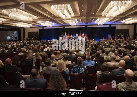 Der scheidende Kommandeur des US Central Command, General der US-Armee Joseph L. Votel, geht in den Ruhestand Nach 39 Jahren Militärdienst, Tampa, Florida, 28. März 2019. Us-Generalstabschef Gen. Mark A. Milley die Veranstaltung; Teilnehmer enthalten, die US-Verteidigungsminister Patrick M. Shanahan. Stockfoto