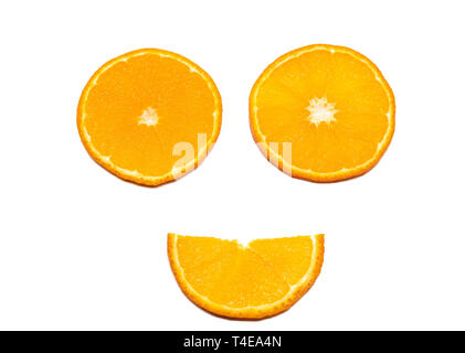 Lächeln der Schichten orange auf weißem Hintergrund Stockfoto