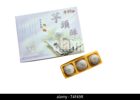 Bangkok, Thailand, 15. April 2019: Kartoffelpüree taro gefüllte Kuchen Verpackung berühmten souvenir Essen in Taiwan Stockfoto