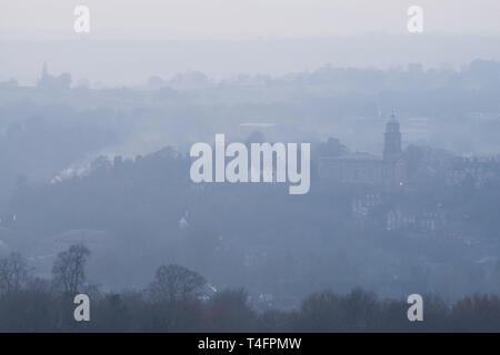 Sonnenuntergang nach dem Nachglühen von der Queen's Parlor, The Hermitage, Bridgnorth, Shropshire, England, Großbritannien. Stockfoto