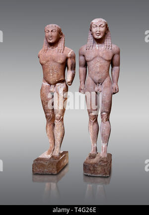 Kouros Statuen der archaischen Zeit. Frühe 6. c. V. Chr. (ca. 580 v. Chr.) als Kleovis und Biton, die zwei Jungen, die heldenhaft ihre Mutter zog bekannt Stockfoto