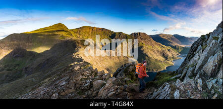 Sonnenaufgang über dem Snowdonia National Park Stockfoto