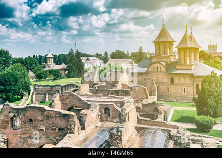 Metropolitankirche und Royal Court in Targoviste, Rumänien Stockfoto