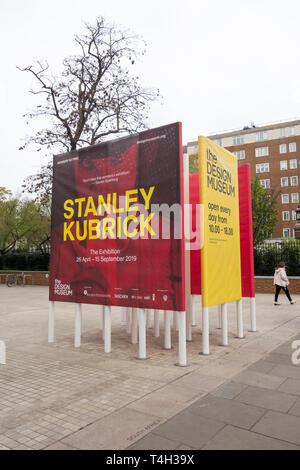 Plakat werbung der Stanley Kubrick Ausstellung im Design Museum, Kensington High Street, London, UK Stockfoto