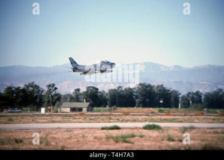 US NAVY/United States Navy-pmtc Pacific Missile Test Center North American QF-86 F Sabre Stockfoto