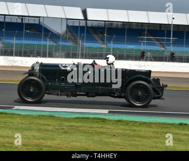 Martin Gaensler, Bentley Speed 6 Le Mans, Benjafield 100, 100 Jahre Bentley, April 2019, Silverstone, Northamptonshire, England, Rundstrecke, Stockfoto