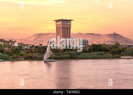 Westufer des Nil in Assuan, Ägypten Stockfoto