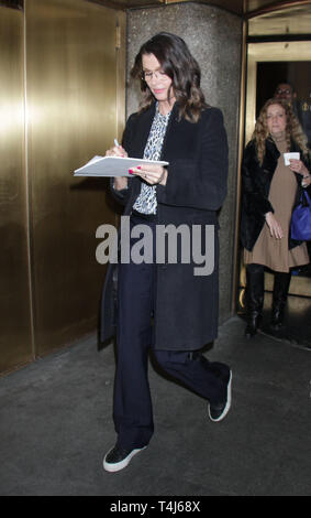 New York, NY, USA. 17 Apr, 2019. Bridget Moynahan in New York Live in New York City. April 17, 2019 Credit: Rw/Medien Punch/Alamy leben Nachrichten Stockfoto
