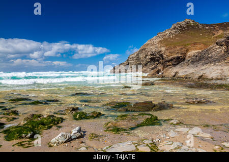 Sonnigen Tag an der Kapelle Porth Beach Cornwall England UK Europa Stockfoto