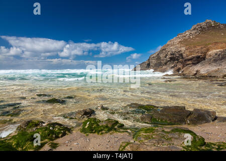 Sonnigen Tag an der Kapelle Porth Beach Cornwall England UK Europa Stockfoto