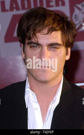 LOS ANGELES, Ca. September 20, 2004: Schauspieler Joaquin Phoenix im Rahmen der Weltpremiere in Hollywood, seines neuen Films Leiter 49. Stockfoto