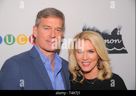 NEW YORK, NY - 16. April: Mike Witherill (L) die New Yorker Premiere von Tuck' an Crosby Street Hotel am 16. April 2019 in New York City besucht. Stockfoto