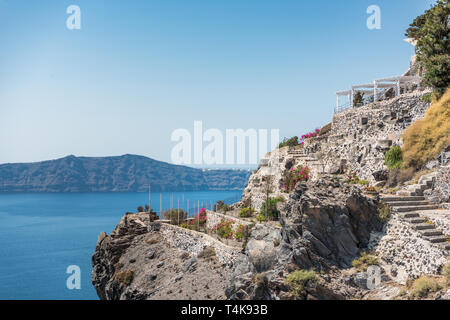 Küste von Santorini in Fira Stockfoto