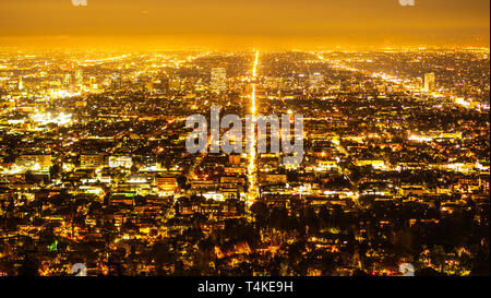Luftaufnahme über Los Angeles Downtown aus Hollywood Hills Stockfoto
