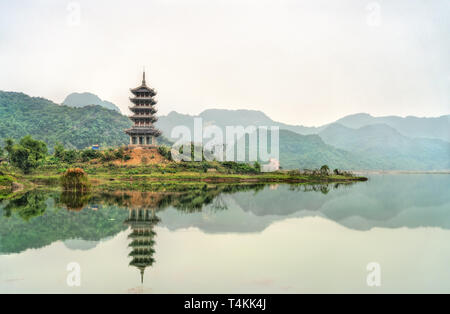 Blick auf die Bai Dinh Tempelkomplex in Trang, Vietnam Stockfoto