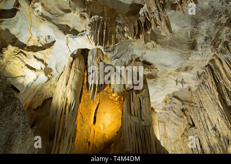 Cüceler Tropfsteinhöhle, in der Nähe von Demirtas, Provinz Antalya, Türkei Stockfoto