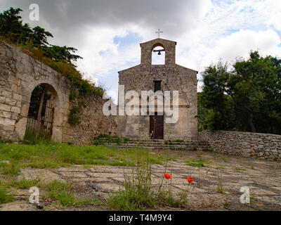 Die ländlichen Kirche Santa Maria di Cea (Banari), im romanischen Stil Stockfoto