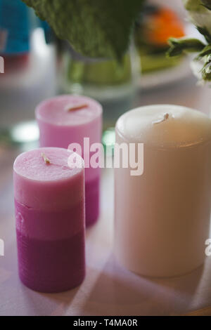 Blumen schmücken eine schöne Hochzeit Stockfoto