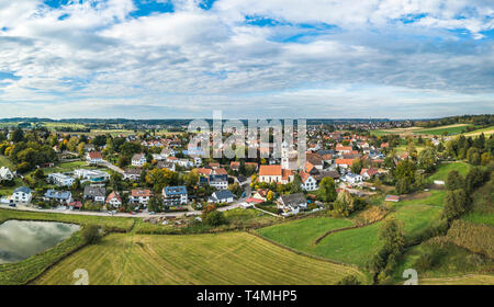 Luftaufnahme der schön gelegene Dorf von anhausen in der Nähe Diedorf in Schwaben Stockfoto