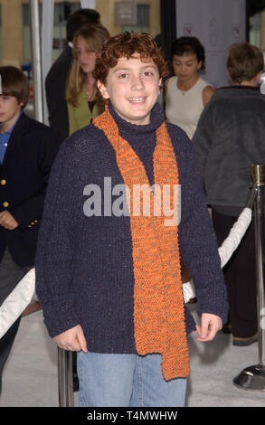 LOS ANGELES, Ca. November 07, 2004: Los Angeles, CA; Schauspieler DARYL SABARA an der Hollywood Premiere der Polar Express. Stockfoto