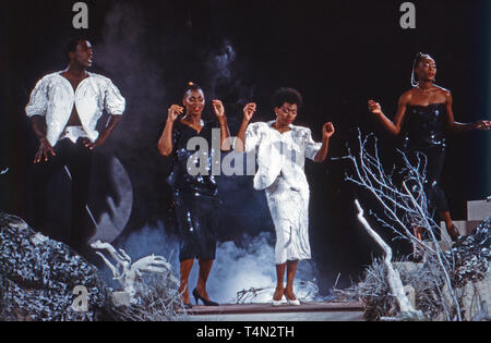 Boney M., Discoformation, bei einem Auftritt im deutschen Fernsehen, Deutschland 1988. Disco Band "Boney M." auf Deutschen TV, Deutschland 1988. Stockfoto