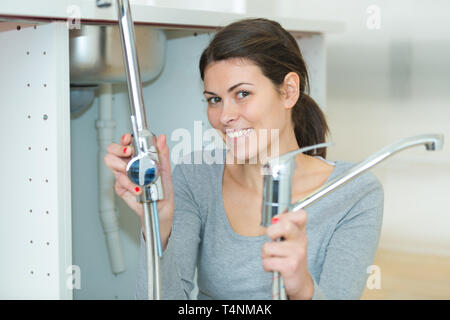 weibliche Klempner Stockfoto