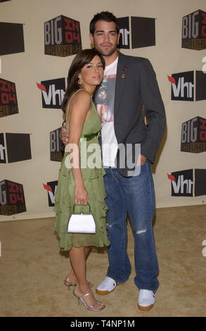 LOS ANGELES, Ca. Dezember 01, 2004:: Schauspieler Jesse Metcalfe & Schauspielerin EVA LONGORIA auf der VH1 Big in '04 Awards im Shrine Auditorium, Los Angeles. Stockfoto