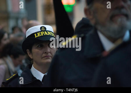 Procesión del Encuentro de Semana Santa de Avilés, Asturien. Stockfoto