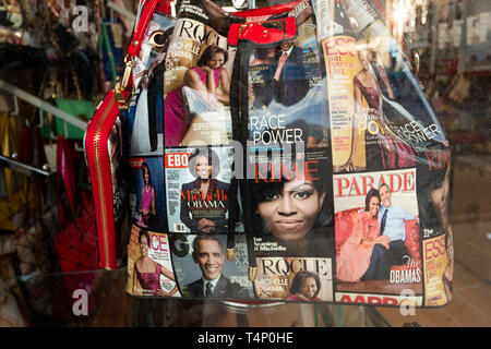 Obama Bilder auf geldbörsen, etc. Fashion District, Downtown Los Angeles, Kalifornien, Vereinigte Staaten von Amerika Stockfoto