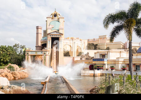 Reise nach Atlantis Achterbahnfahrt in Seaworld Orlando. Stockfoto