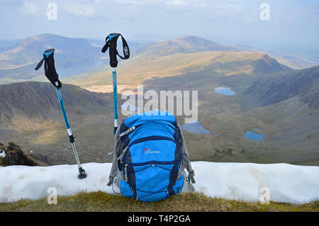 Moel Eilio Gruppe gesehen von Llangefni main auf Rhyd Ddu Pfad zu Snowdon Gipfels Stockfoto